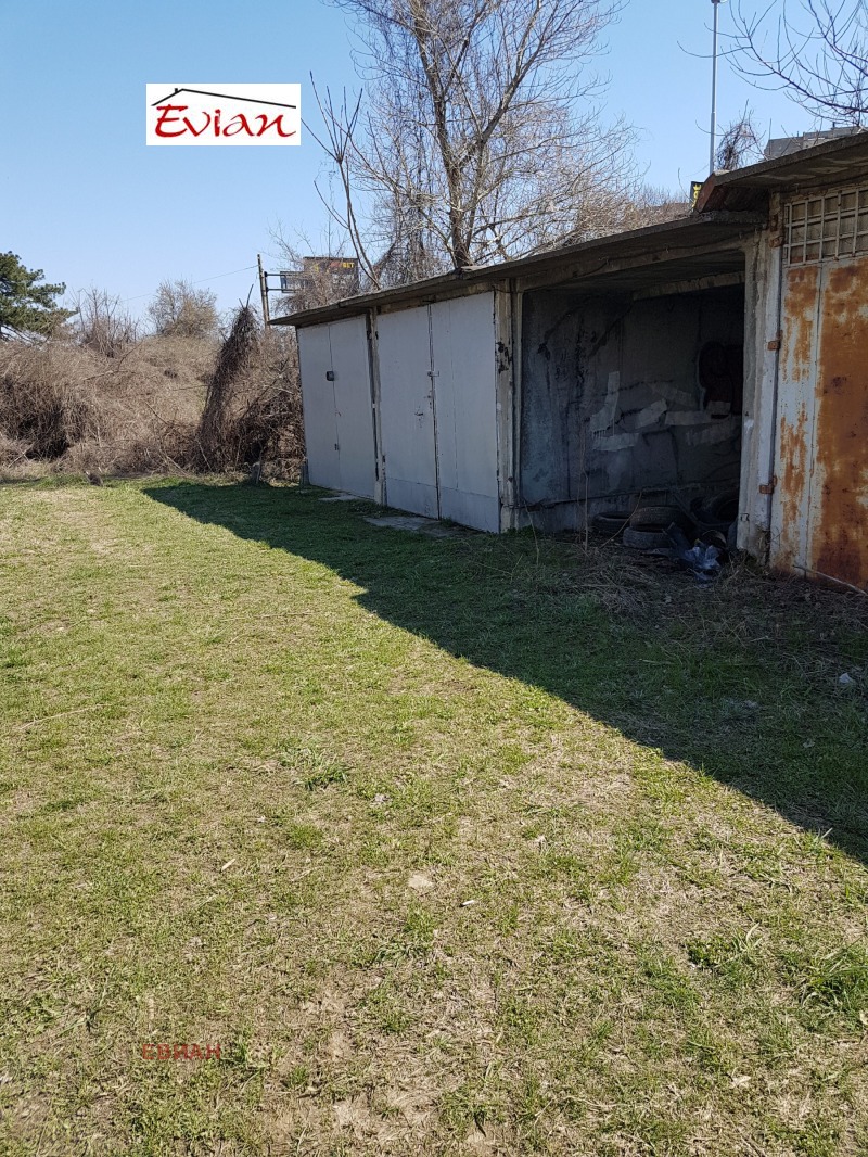 Продава  Гараж град Русе , Родина 2 , 19 кв.м | 55250137
