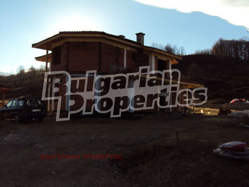 Till salu  Komplott region Lovech , Aprilci , 4761 kvm | 32990627 - bild [4]