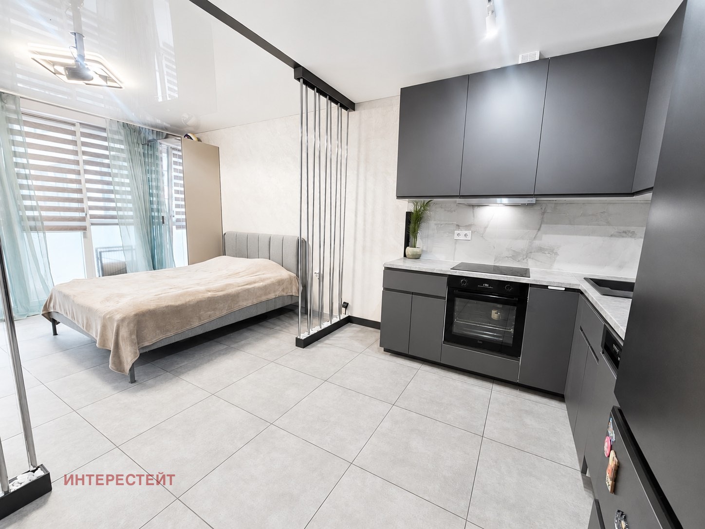 Продава 1-СТАЕН, гр. Бургас, Лазур, снимка 2 - Апартаменти - 54699123