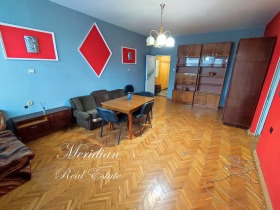 2 bedroom Tsentar, Dobrich 1