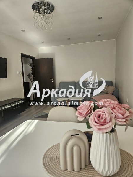 Продава 2-СТАЕН, гр. Пловдив, Тракия, снимка 1 - Aпартаменти - 49256270