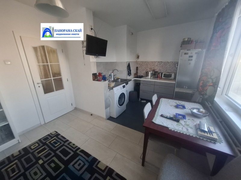 Продава 2-СТАЕН, гр. Плевен, Сторгозия, снимка 3 - Апартаменти - 53008723