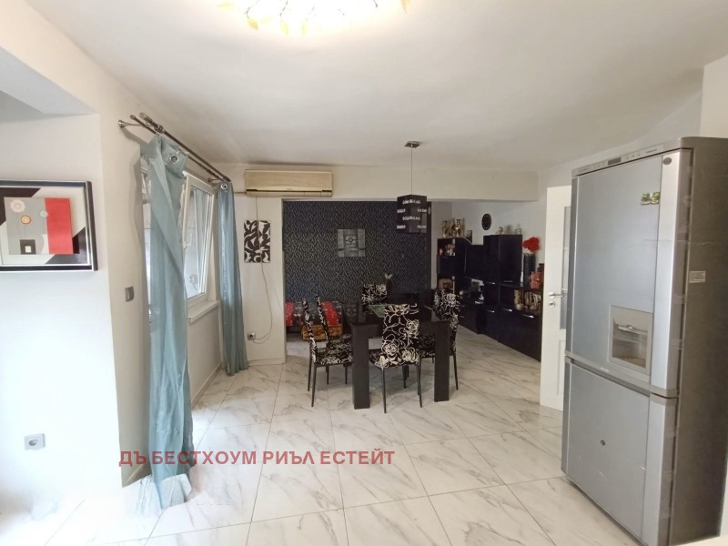 Продава  3-стаен град Варна , Лятно кино Тракия , 133 кв.м | 47817035 - изображение [4]
