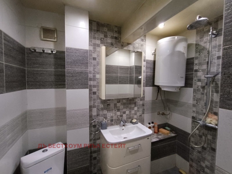 Продава  3-стаен град Варна , Лятно кино Тракия , 133 кв.м | 47817035 - изображение [5]