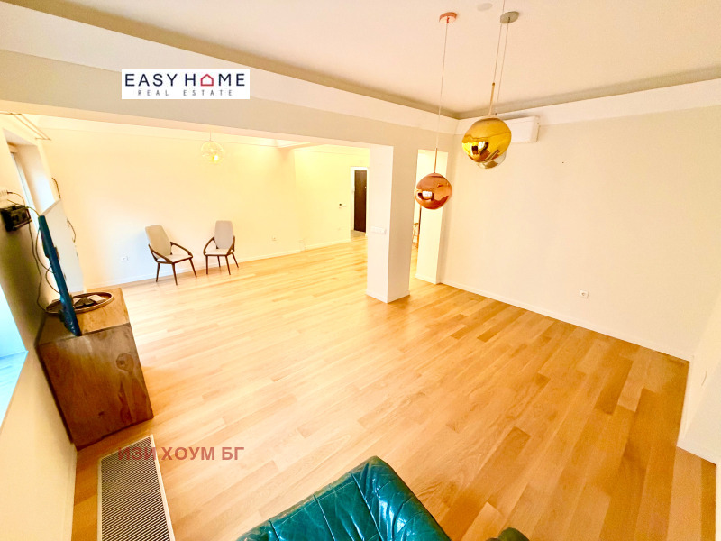 Продава 3-СТАЕН, гр. София, Център, снимка 3 - Апартаменти - 53238479