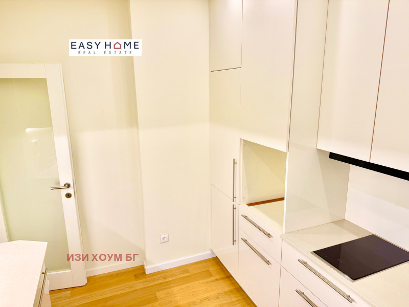 Продава 3-СТАЕН, гр. София, Център, снимка 10 - Апартаменти - 53238479