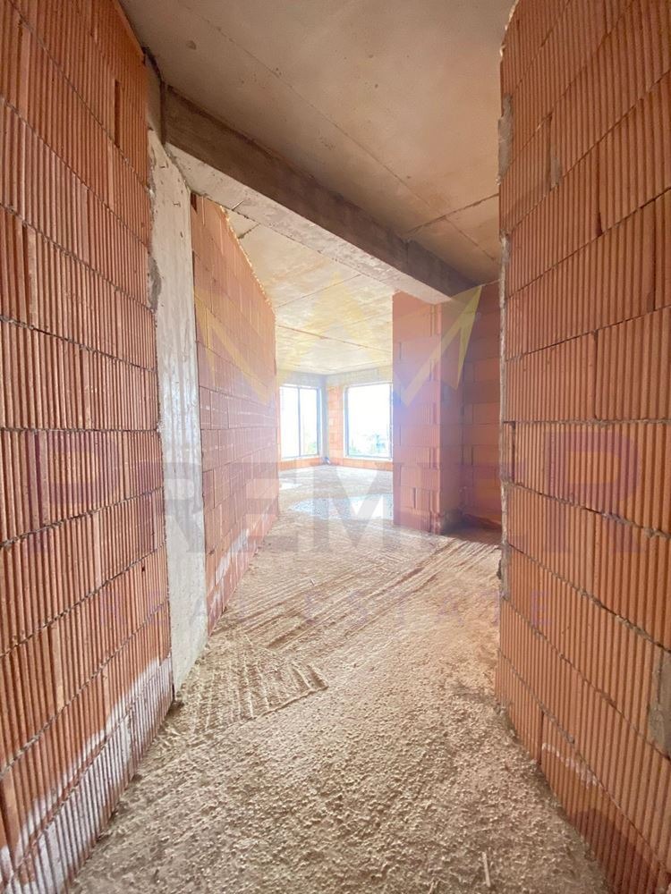 Продава 3-СТАЕН, гр. Варна, Бриз, снимка 3 - Апартаменти - 54519113