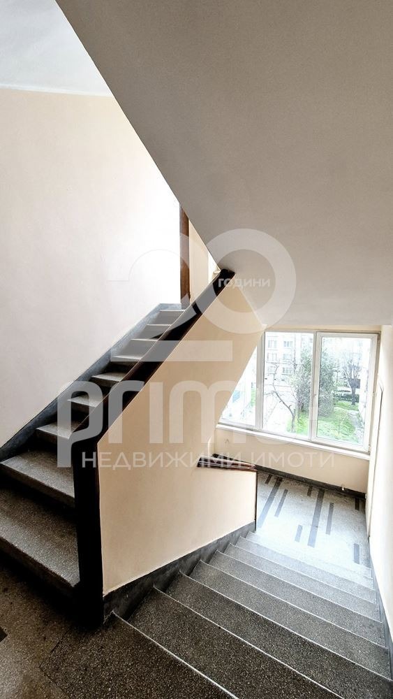 Продава 3-СТАЕН, гр. София, Яворов, снимка 3 - Апартаменти - 54922587