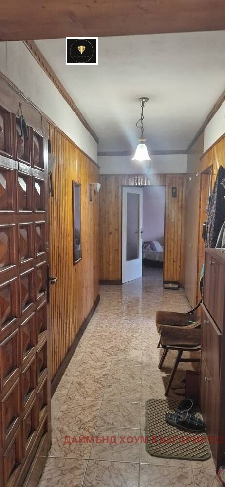 Te koop  3+ slaapkamer Plovdiv , Tsentar , 130 m² | 73788293 - afbeelding [10]