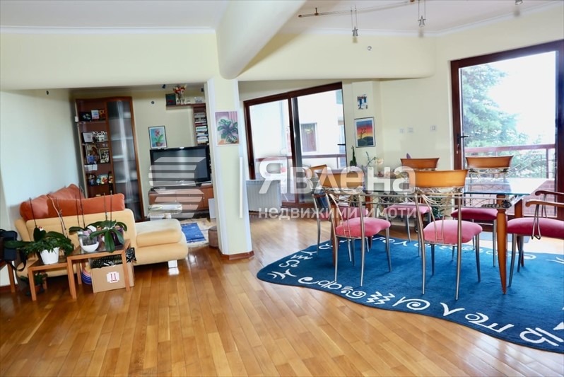 For Sale  3+ bedroom Varna , Briz , 171 sq.m | 84309123
