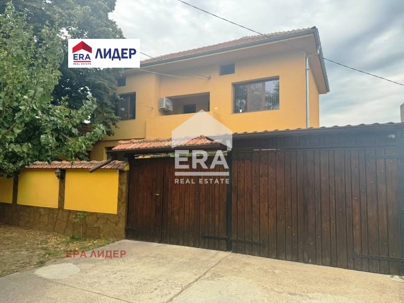 Продава  Къща област Русе , с. Сандрово , 214 кв.м | 75219142 - изображение [2]