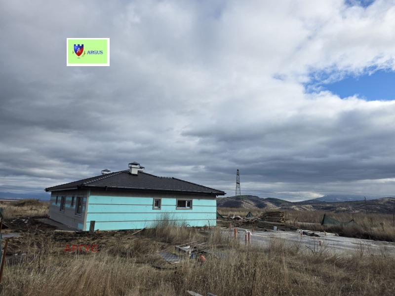 Продава КЪЩА, с. Храбърско, област София област, снимка 9 - Къщи - 53107171