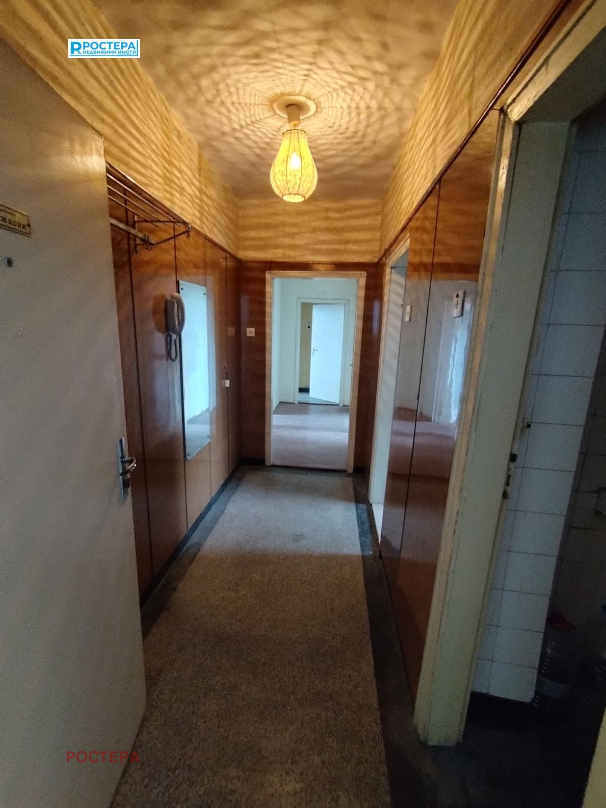 Продава МНОГОСТАЕН, гр. Търговище, Център, снимка 13 - Апартаменти - 56368382