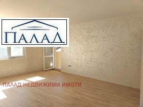 3-стаен град Варна, Бизнес хотел