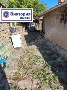 Huis Dragizjevo, regio Veliko Tarnovo 5