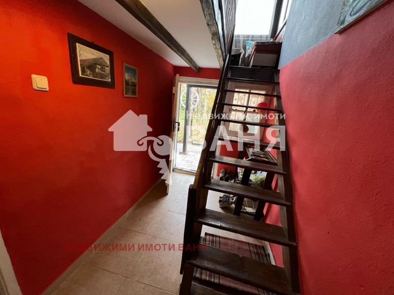 Te koop  Huis regio Plovdiv , Pevtsite , 160 m² | 58643972 - afbeelding [10]