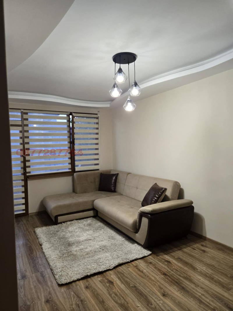 Продава КЪЩА, гр. Ловеч, Гозница, снимка 13 - Къщи - 52783258