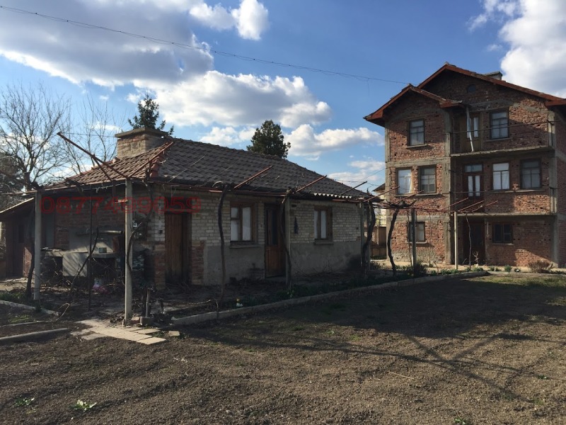 Продава КЪЩА, с. Овчеполци, област Пазарджик, снимка 2 - Къщи - 52908575