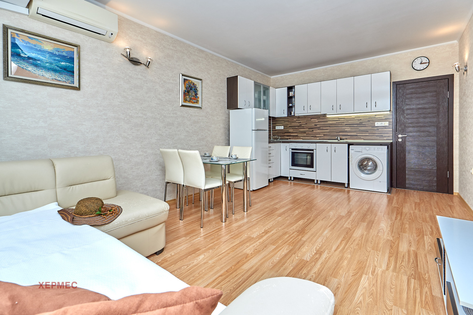 Продава 2-СТАЕН, гр. Бургас, Сарафово