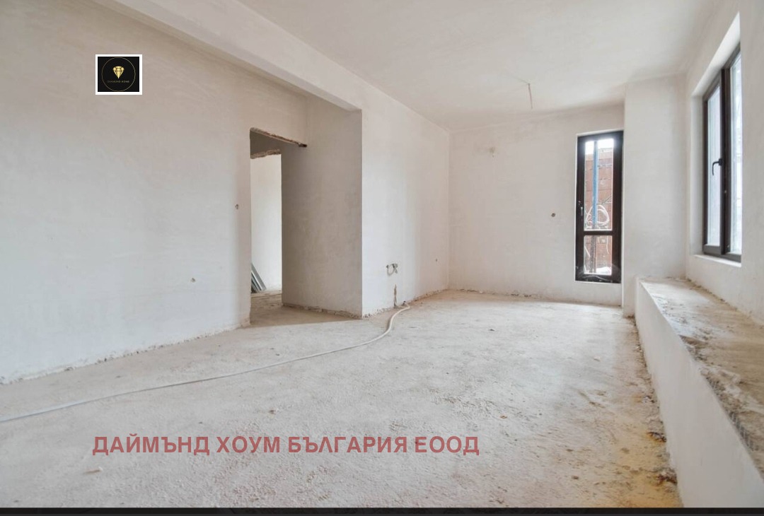 Продава 3-СТАЕН, гр. Пловдив, Център, снимка 2 - Апартаменти - 53604145