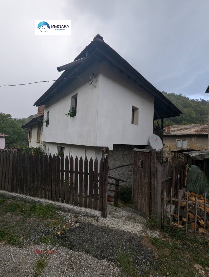 Продава КЪЩА в град Габрово, Етъра - 76 кв.м / 52 000 € » 101 703.16 лв., ИМОДЕА