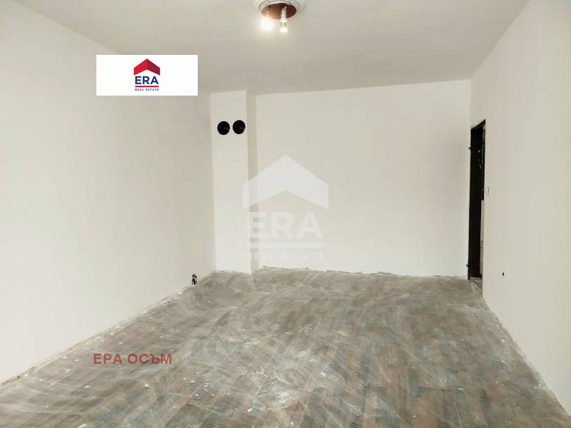 Продава 2-СТАЕН, гр. Ловеч, Широк център, снимка 9 - Апартаменти - 53679947
