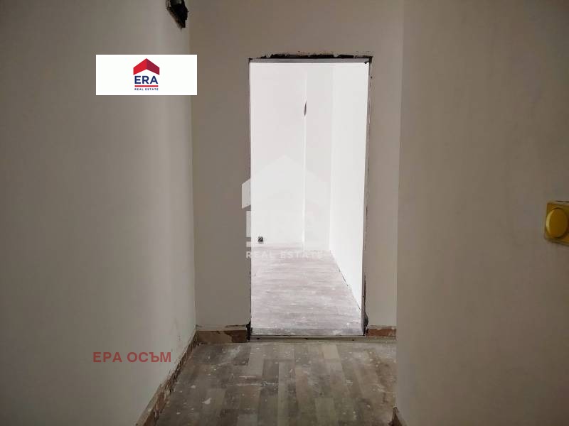 Продава 2-СТАЕН, гр. Ловеч, Широк център, снимка 7 - Апартаменти - 53348208