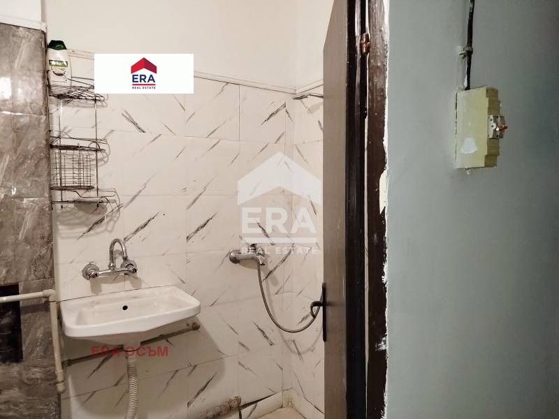 Продава 2-СТАЕН, гр. Ловеч, Широк център, снимка 7 - Апартаменти - 53679947