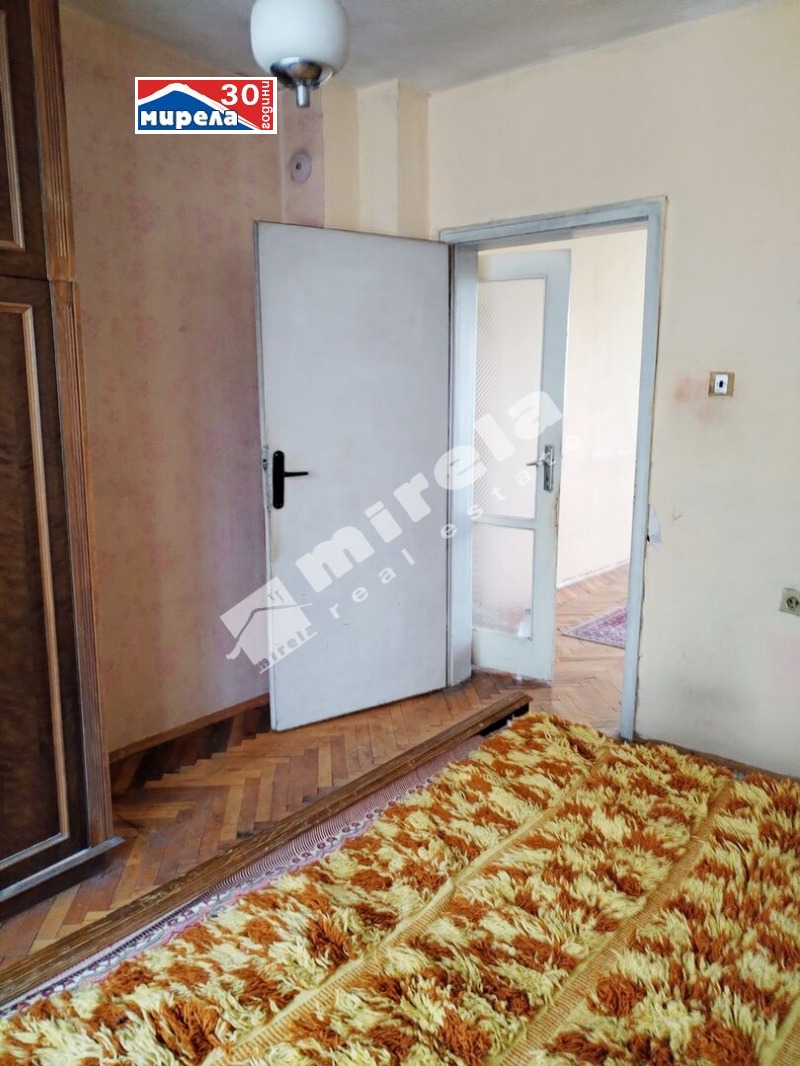 Продава  3-стаен град Велико Търново , Център , 95 кв.м | 31574021 - изображение [2]