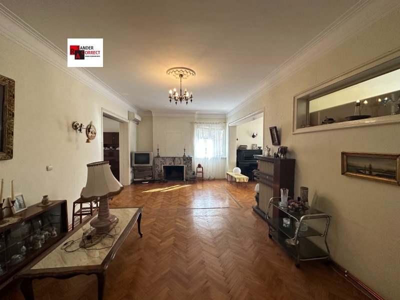 Na sprzedaż  3 sypialnie Sofia , Centar , 180 mkw | 91561177 - obraz [14]