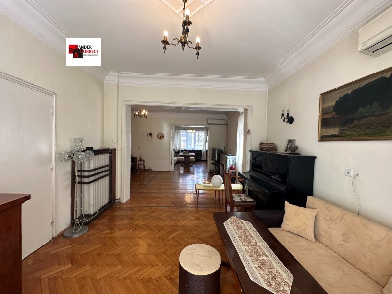Na sprzedaż  3 sypialnie Sofia , Centar , 180 mkw | 91561177 - obraz [11]