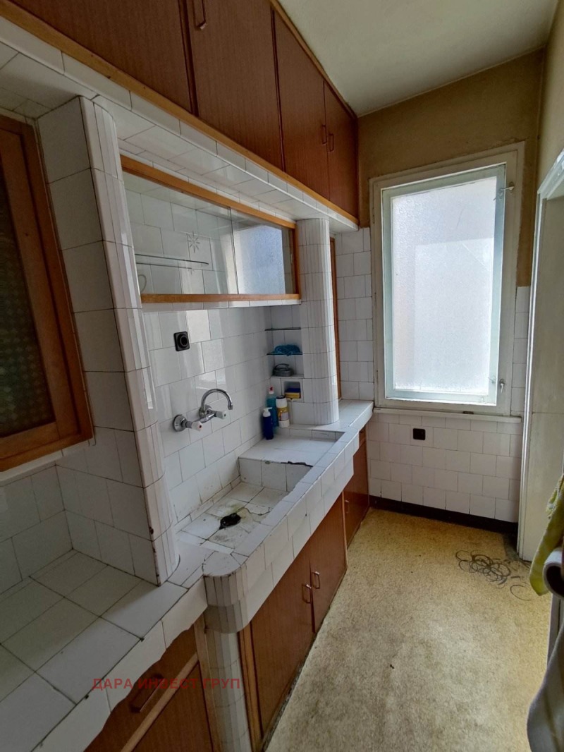 À vendre  Étage de la maison Choumen , Divdyadovo , 75 m² | 11402732