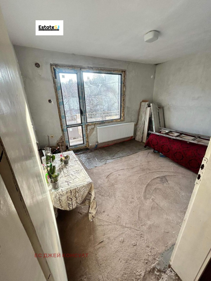 Продава КЪЩА, с. Мрамор, област Перник, снимка 12 - Къщи - 52322675