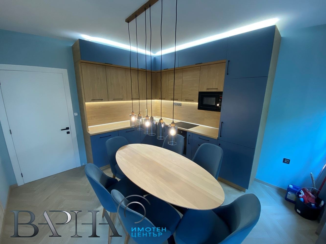 Продава 4-СТАЕН, гр. Варна, Централна поща, снимка 2 - Апартаменти - 55366886