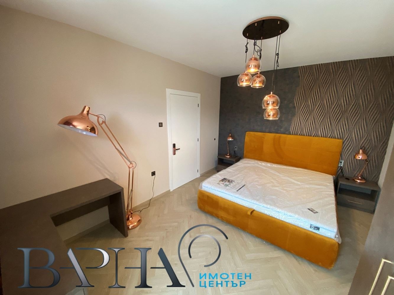 Продава 4-СТАЕН, гр. Варна, Централна поща, снимка 13 - Апартаменти - 55366886