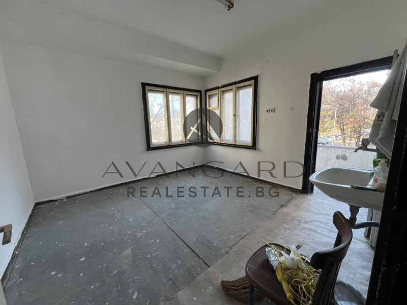 Продава 4-СТАЕН, гр. Пловдив, Център, снимка 2 - Апартаменти - 52414911