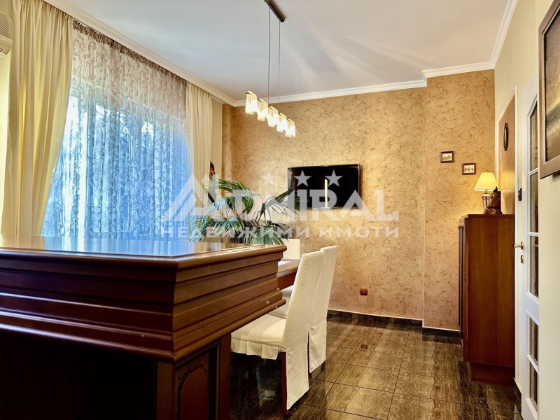 Zu verkaufen  3+ Schlafzimmer Burgas , Zentar , 140 qm | 27849228 - Bild [10]