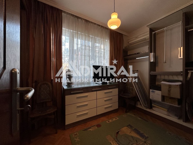 Zu verkaufen  3+ Schlafzimmer Burgas , Zentar , 140 qm | 27849228 - Bild [17]