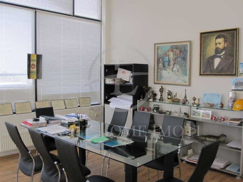 For Sale  Office Plovdiv , Karshiyaka , 735 sq.m | 15805453