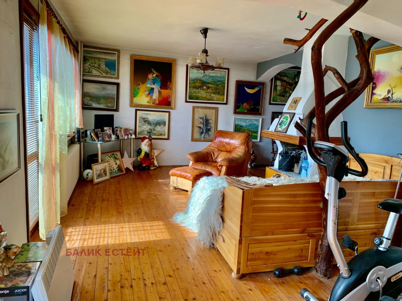 Продава КЪЩА, гр. Добрич, Христо Ботев, снимка 10 - Къщи - 52157107