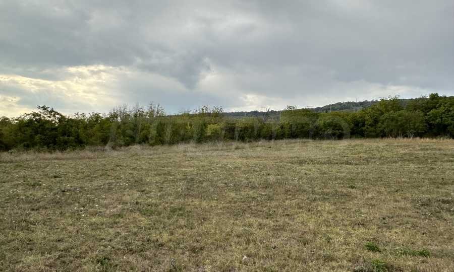 Продава ПАРЦЕЛ, гр. Горна Оряховица, област Велико Търново, снимка 2 - Парцели - 47103450