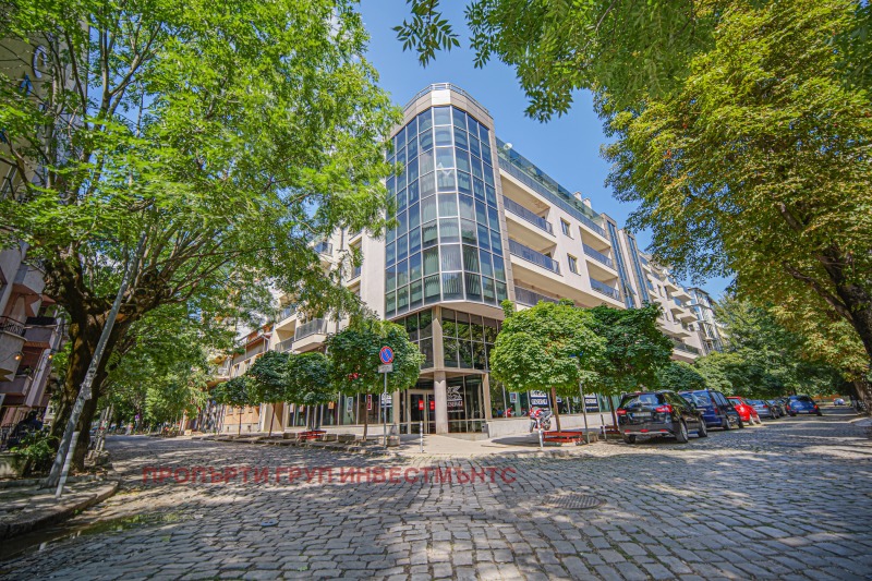 Продава ОФИС в град София, Център - 166 кв.м / 415 000 € » 811 669.45 лв., ПРОПЪРТИ ГРУП ИНВЕСТМЪНТС