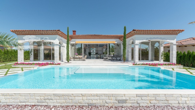 Продава КЪЩА в област Бургас, к.к. Слънчев бряг - 295 кв.м / 650 000 € » 1 271 289.50 лв., СТОУНХАРД ПРЕМИЪР В СТРАНАТА И ЧУЖБИНА