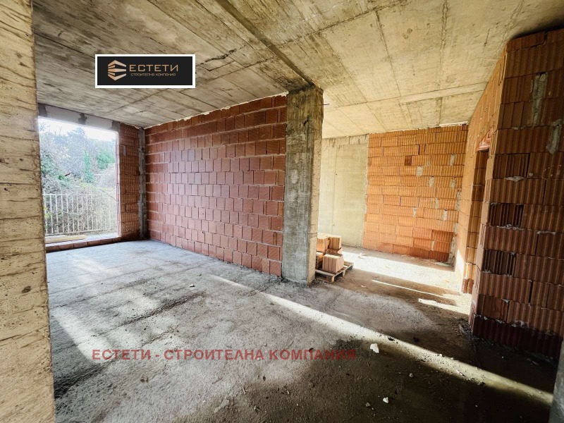 Продава 2-СТАЕН, гр. Стара Загора, Железник - изток, снимка 2 - Апартаменти - 53085504