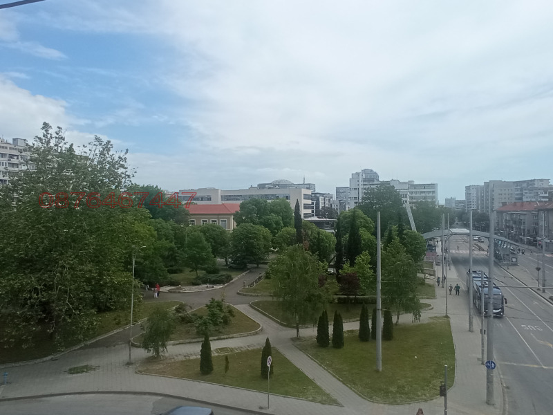 Продаја  2 спаваће собе Бургас , Центар , 70 м2 | 83245753