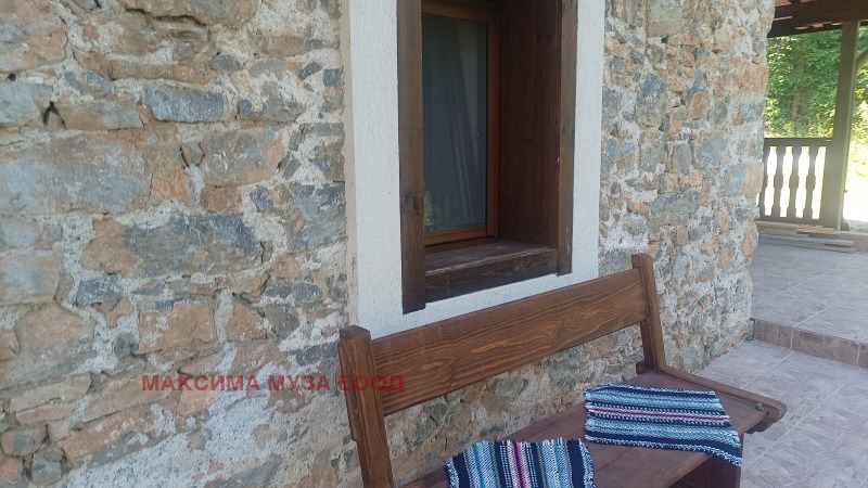 Продава  Къща област Перник , гр. Трън , 132 кв.м | 59075525 - изображение [5]