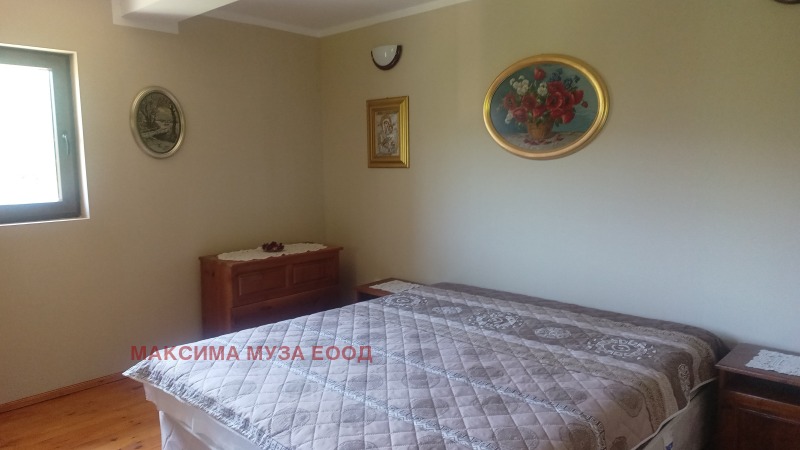 Продава  Къща област Перник , гр. Трън , 132 кв.м | 59075525 - изображение [9]