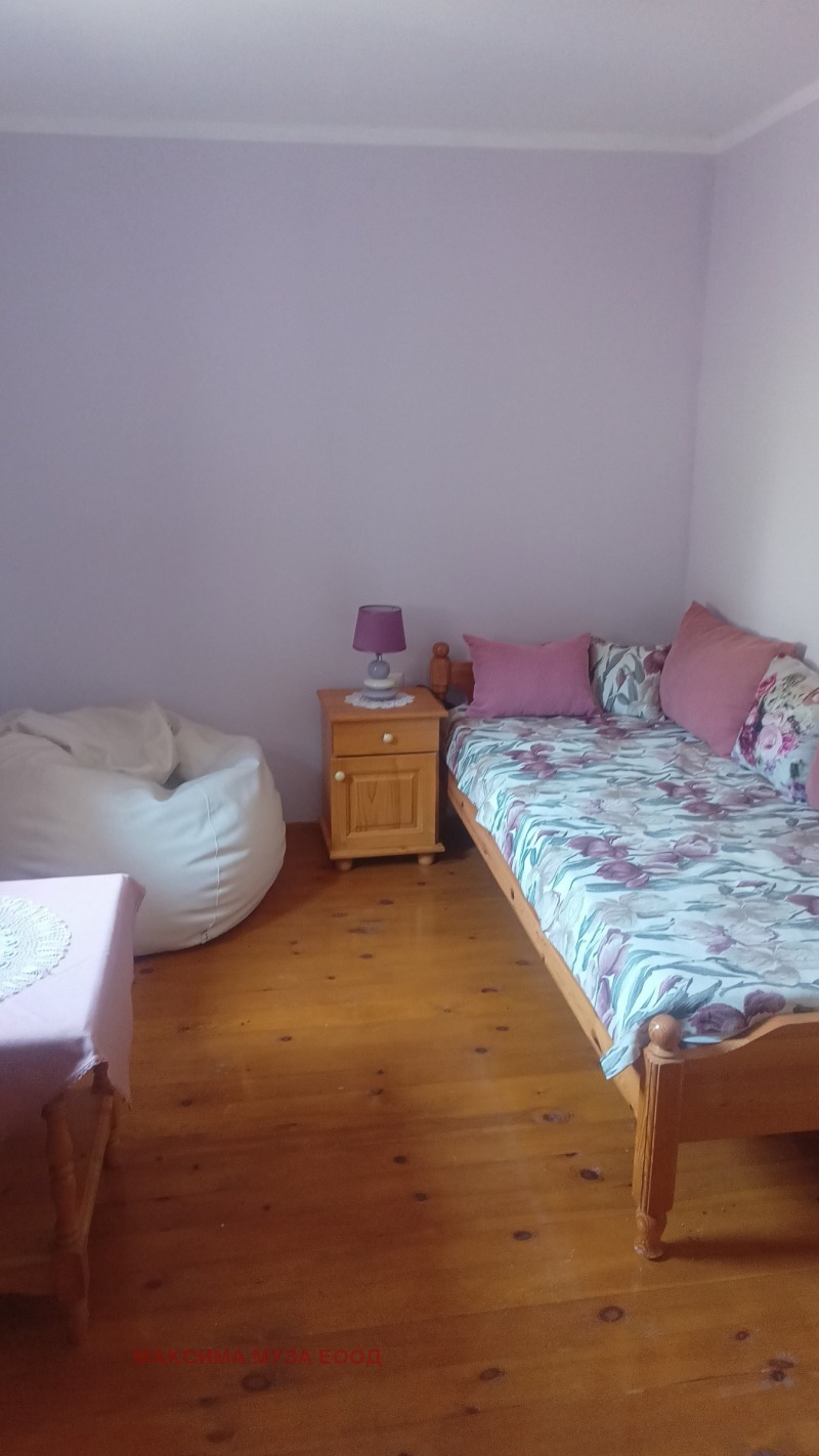 Продава  Къща област Перник , гр. Трън , 132 кв.м | 59075525 - изображение [8]
