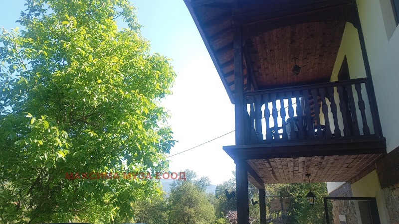 Продава  Къща област Перник , гр. Трън , 132 кв.м | 59075525 - изображение [2]