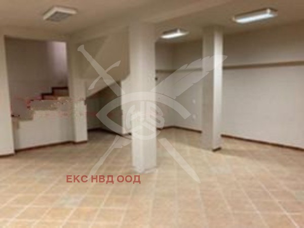 Продава МАГАЗИН, град Пловдив, Център • 125000 € / 244478.75 лв. • 95925105 1
